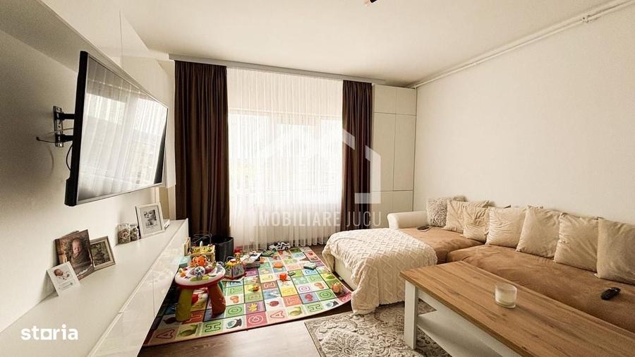 Apartament cu 3 camere în Juc-Herghelie
