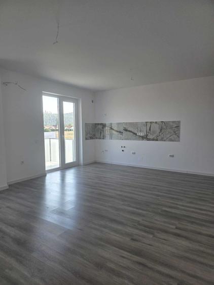 Apartament cu 2 camere nedecomandat în Central