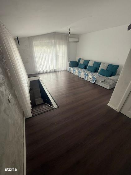 Casă cu 4 camere cu Teren 30 Mp în Dobroești