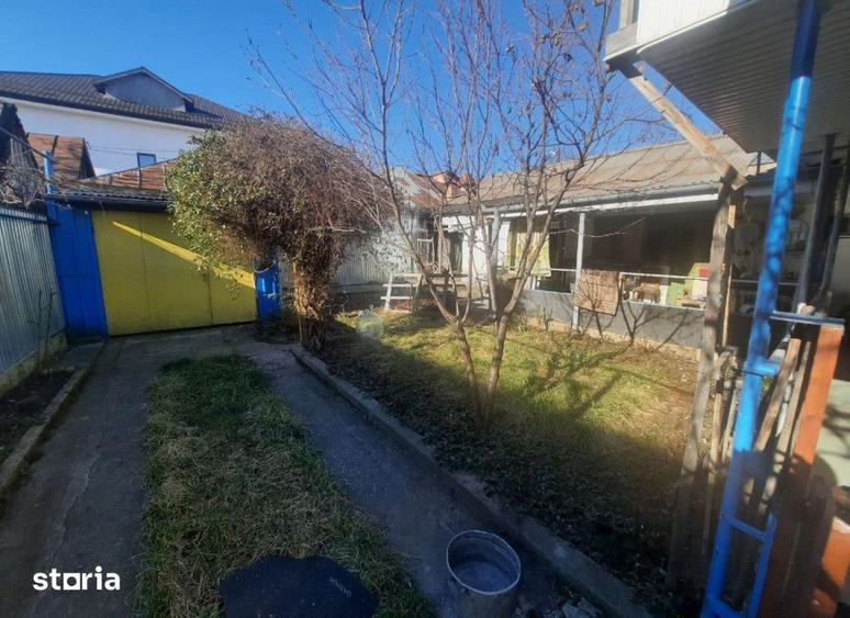 Casă cu 4 camere cu Canalizare în Gara Veche