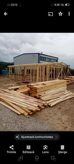Casă cu 4 camere în Drumul Carului