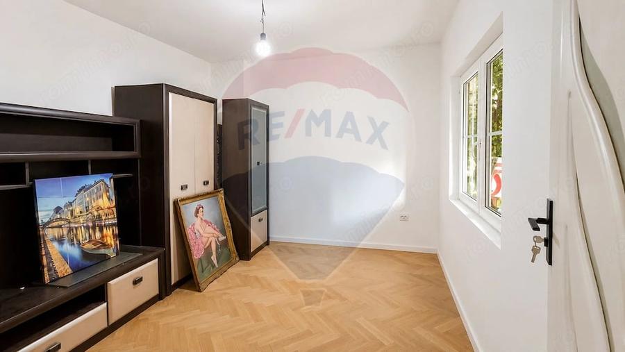 Casă cu 2 camere cu Teren 76 Mp în Central