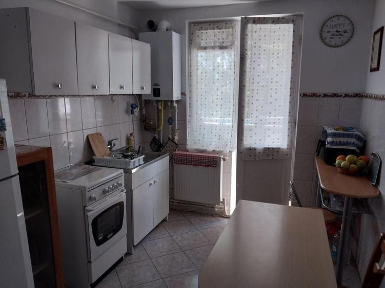 Apartament 2 camere zona Precista | Shopping City Piatra Neamt - 2