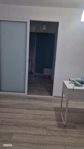 Spațiu comercial, de 30 mp, în Bd. Independenței