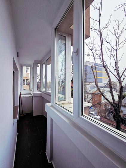 Apartament cu 2 camere decomandat, mobilat în Vitan Mall