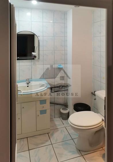 Apartament cu 3 camere decomandat, mobilat în Răcădău