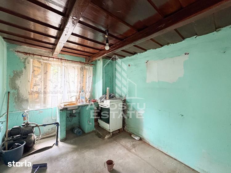 Casă cu 3 camere cu Teren 841 Mp în Central
