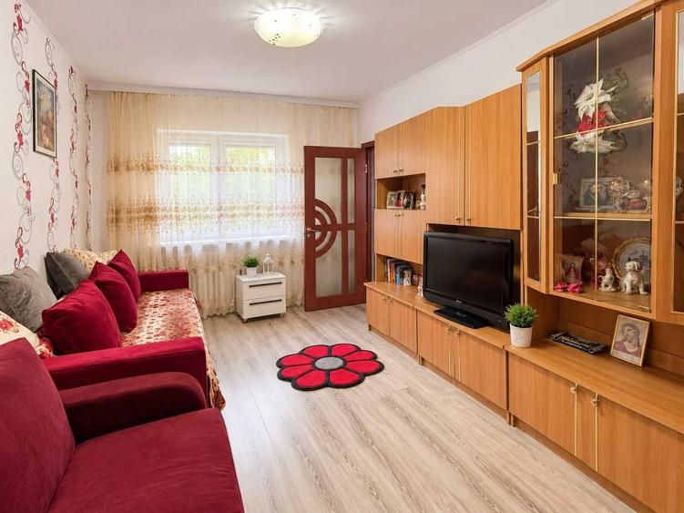 Apartament cu 2 camere decomandat în Alexandru cel Bun