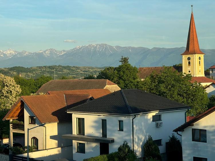 Apartament cu 2 camere decomandat în Șelimbăr
