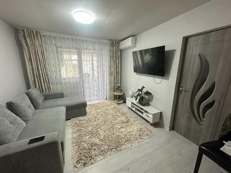Apartament cu 2 camere semidecomandat în Central