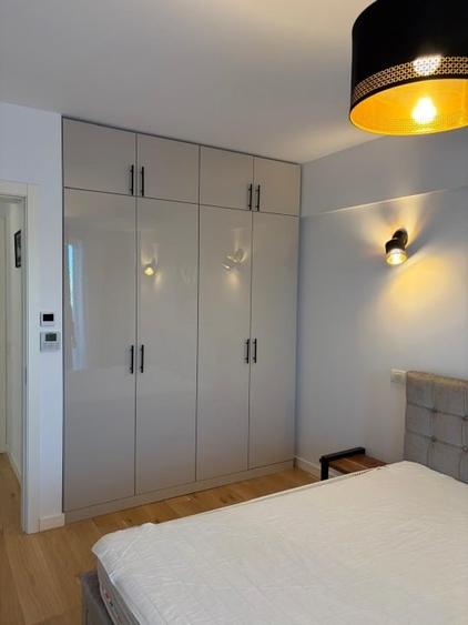 Apartament cu 2 camere, mobilat în Băneasa