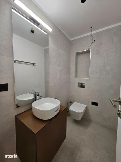 Spațiu comercial, de 160 mp, în Domenii
