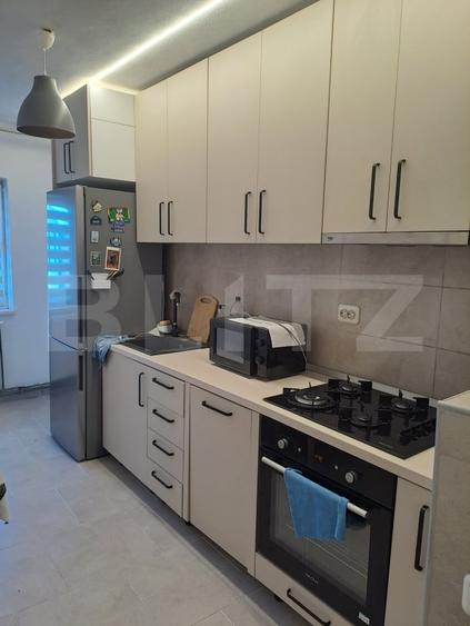 Apartament cu 3 camere decomandat, mobilat în Astra