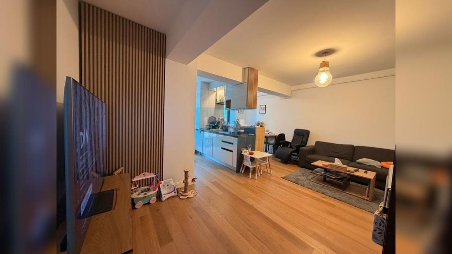 Apartament cu 3 camere în Central