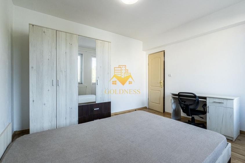 Apartament cu 3 camere semidecomandat în Zorilor