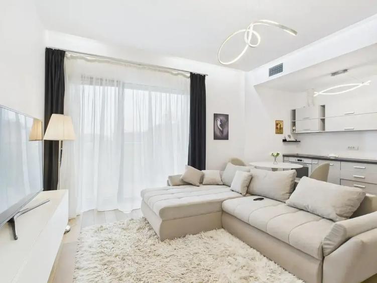 Apartament cu 3 camere, mobilat în Herăstrău