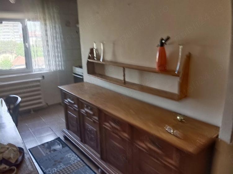 Apartament cu 3 camere decomandat în Lenauheim