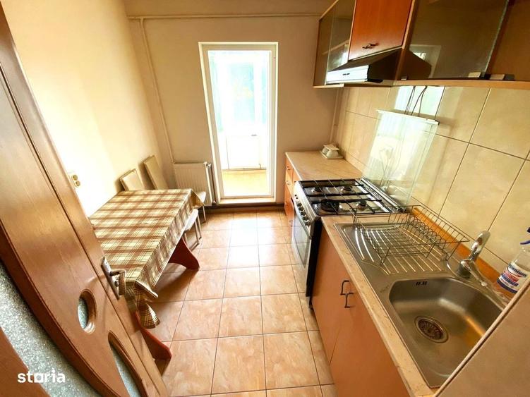 Apartament 2 camere decomandat, zona centrala - 4