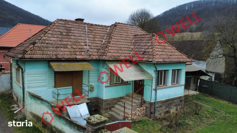 Casă cu 3 camere cu Teren 796 Mp în Malnaș