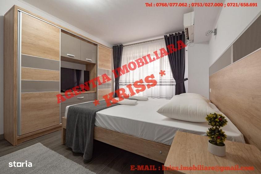 Apartament cu 4 camere decomandat în Ultracentral