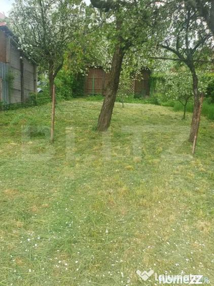 Casă cu 5 camere cu Teren 843 Mp în Schei
