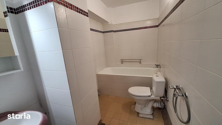 Apartament cu 4 camere în Olimpia-Stadion