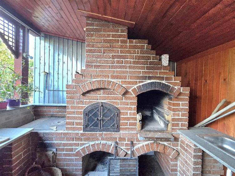 Casă individuală cu 4 camere cu Teren 549 Mp în Podgoria