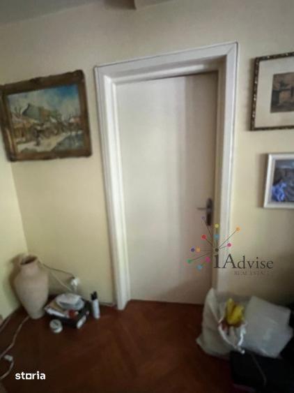 Apartament cu 3 camere în Astra — fotografia 2