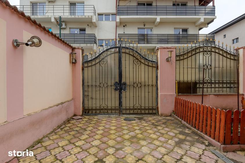 Vila spa?ioasa cu 306 mp utili | Sector 3 - Pallady | 9 camere |4 Bai - 17