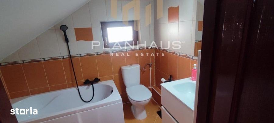 Casă cu 5 camere cu Teren 300 Mp în Central