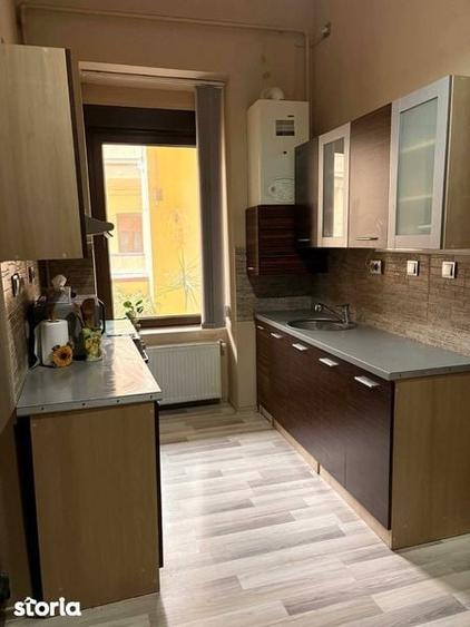 Apartament cu 3 camere în Ultracentral