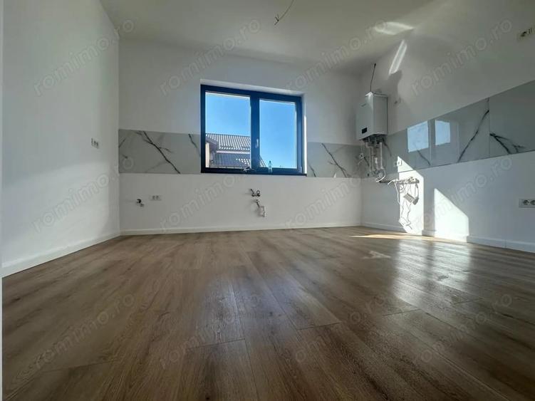 Casă cu Teren 402 Mp în Central
