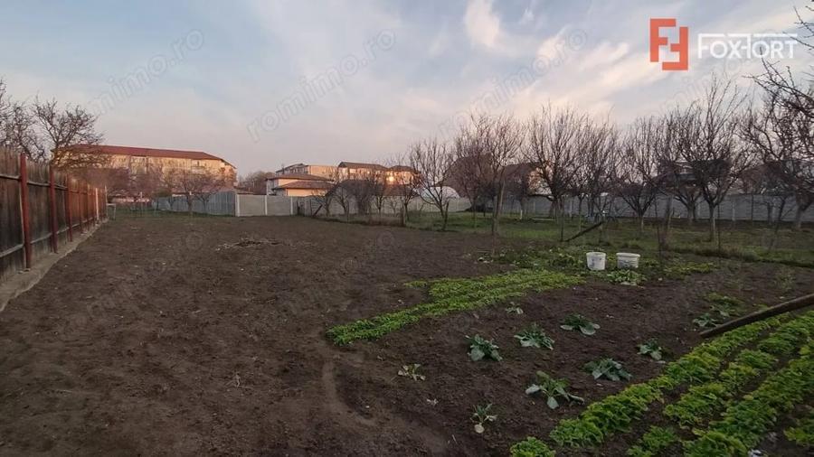 Casă cu 3 camere cu Teren 1142 Mp în Mehala