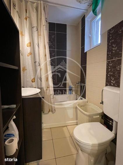 Apartament cu 3 camere semidecomandat în Decebal