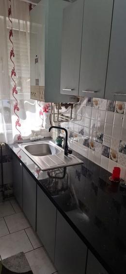 Apartament cu 2 camere nedecomandat în Central