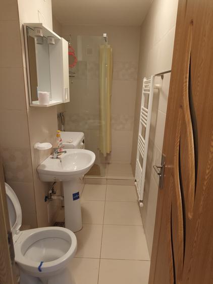 Garsonieră decomandată în Micro 20