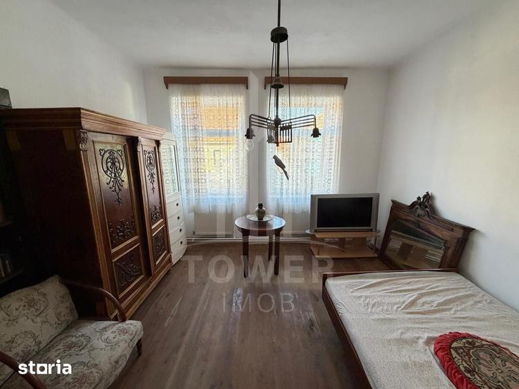Casă cu 4 camere decomandat cu Teren 306 Mp în Central