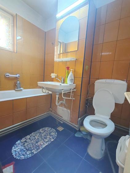 Apartament cu 4 camere decomandat în Ultracentral