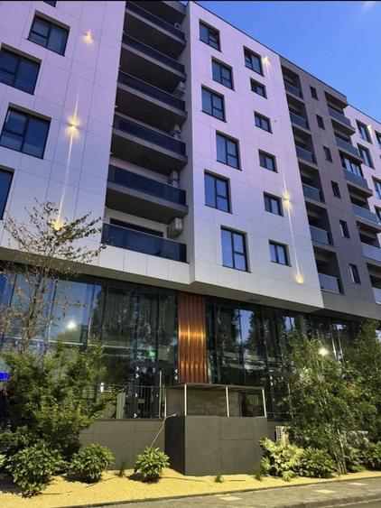 Apartament cu 2 camere decomandat, mobilat în Universitate