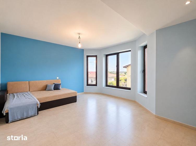 Casă cu 6 camere cu Teren 500 Mp în Crevedia