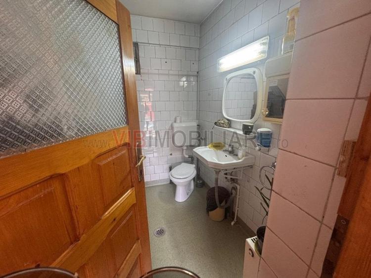 Spațiu comercial, de 750 mp, în Lizeanu