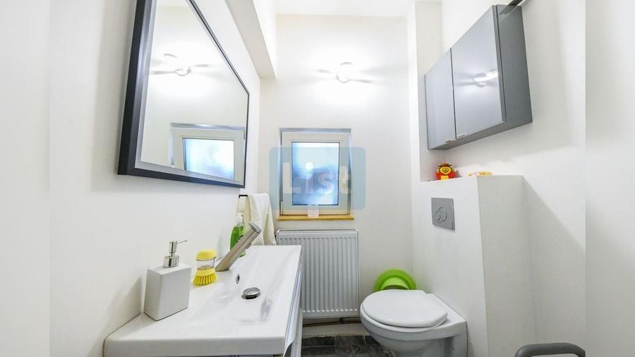 Casă cu 6 camere cu Canalizare în Gilău