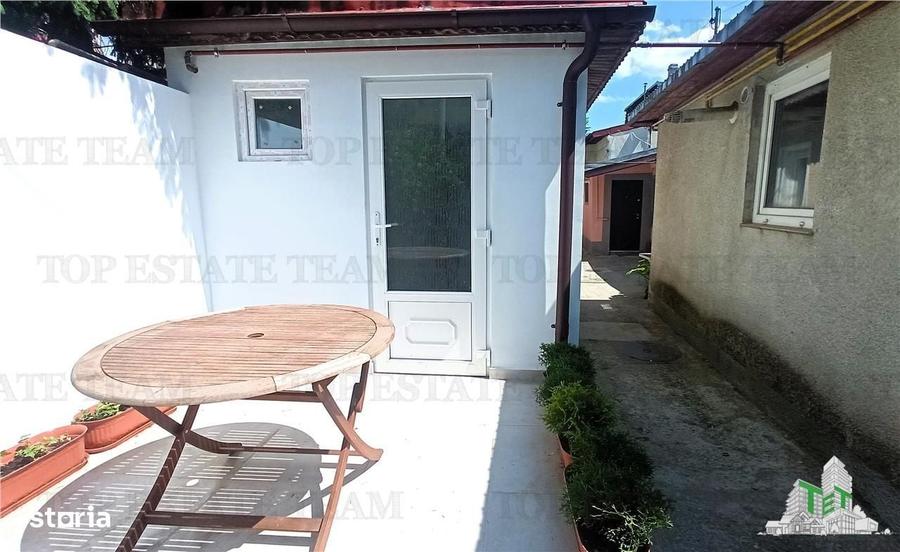 Casă cu 3 camere în Tei