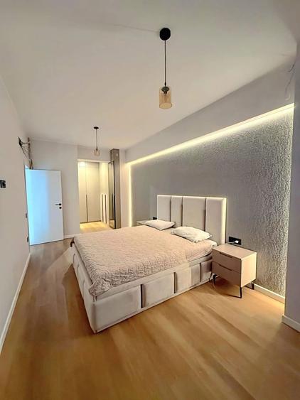 Apartament cu 2 camere decomandat, mobilat în Tomis Nord