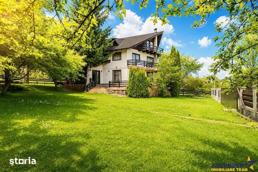 Casă cu 7 camere decomandat cu Teren 700 Mp în Prejmer