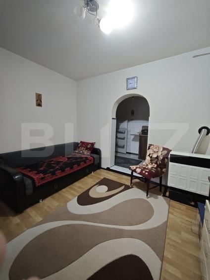 Casă individuală cu 3 camere cu Canalizare în Cristian