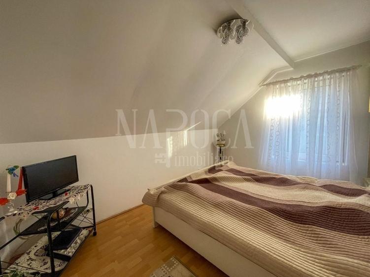 Casă individuală cu 7 camere cu Canalizare în Florești