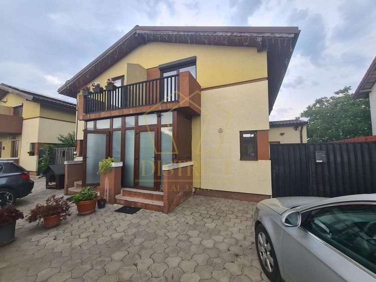 Duplex cu 3 camere cu Canalizare în Mehala