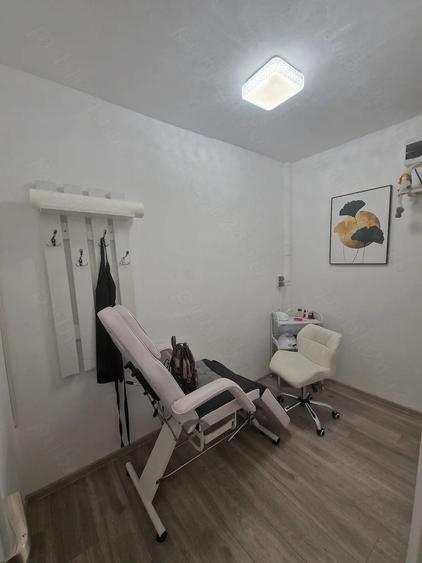 Spațiu comercial, de 26 mp, în Govândari