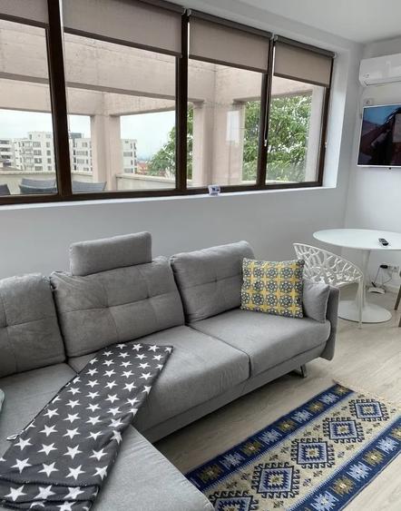 Apartament cu 2 camere decomandat, mobilat în Boreal